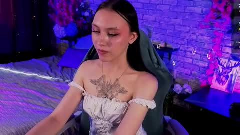 Snapshot of adelicelenoir chatting on 15, 9, 2025 miss Ada online show from 15, 9, 2025