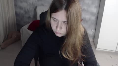 adelinalawson online show from 21, 9, 2025