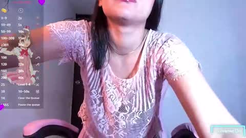 Snapshot of adelle_rose1 chatting on 1, 2, 2025 Adelle online show from 1, 2, 2025