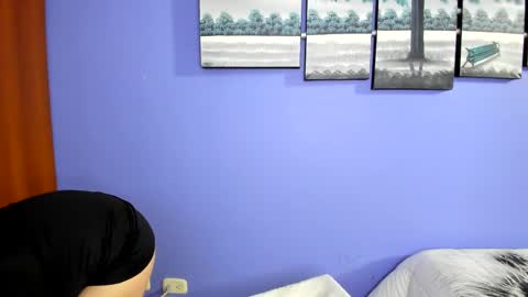 Adelle online show from 23, 1, 2025