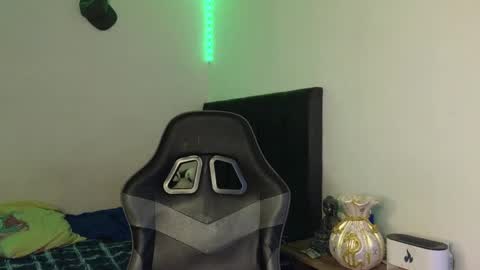 Ades online show from 23, 4, 2026