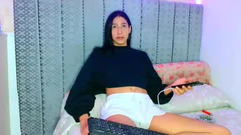 Snapshot of adhara365 chatting on 17, 12, 2024 adhara star 3 online show from 17, 12, 2024