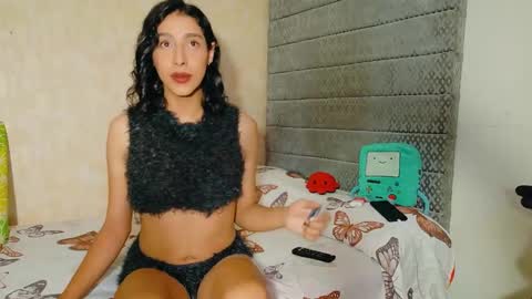 Snapshot of adhara365 chatting on 2, 12, 2025 adhara star 3 online show from 2, 12, 2025