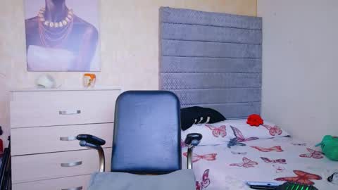 Snapshot of adhara365 chatting on 8, 1, 2026 adhara star 3 online show from 8, 1, 2026