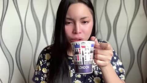 KATE MORE  online show from 3, 3, 2026