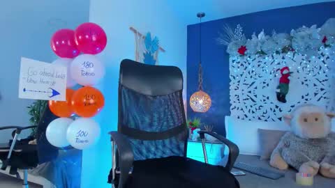 adonis_wb online show from 28, 11, 2025