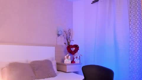 Adonis  online show from 9, 4, 2026