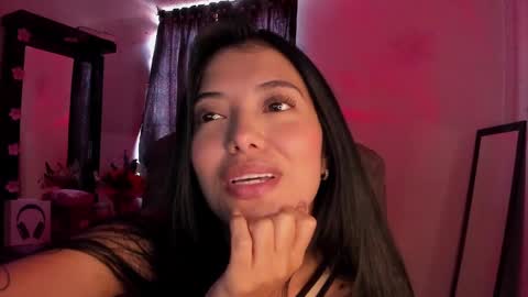 Stormi online show from 25, 2, 2025