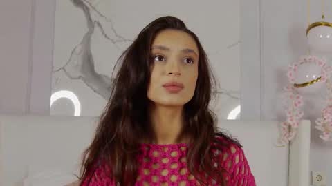 adoracortes online show from 22, 9, 2025