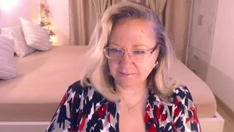 Cryna online show from 26, 2, 2025