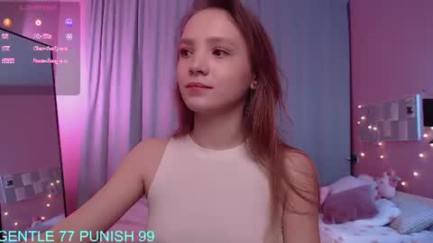 Snapshot of adria_arjona chatting on 26, 6, 2026 Eva online show from 26, 6, 2026