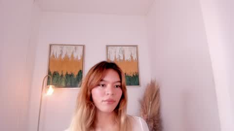 Snapshot of adria_ross chatting on 19, 6, 2026 Adriana online show from 19, 6, 2026