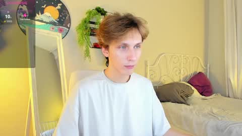 Snapshot of adrian_di chatting on 31, 12, 2024 Adrian online show from 31, 12, 2024