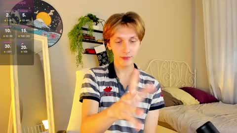 Snapshot of adrian_di chatting on 6, 1, 2025 Adrian online show from 6, 1, 2025