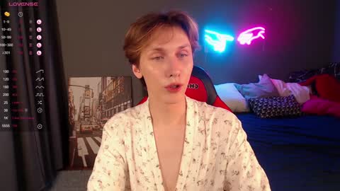 Snapshot of adrian_di chatting on 16, 1, 2025 Adrian online show from 16, 1, 2025