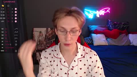 Snapshot of adrian_di chatting on 27, 1, 2025 Adrian online show from 27, 1, 2025