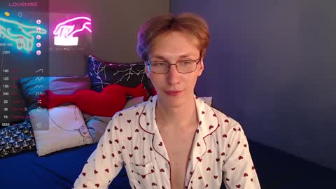Snapshot of adrian_di chatting on 27, 1, 2025 Adrian online show from 27, 1, 2025