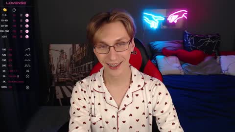 Snapshot of adrian_di chatting on 28, 1, 2025 Adrian online show from 28, 1, 2025