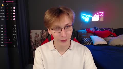 Snapshot of adrian_di chatting on 1, 2, 2025 Adrian online show from 1, 2, 2025