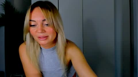 Adriana online show from 1, 4, 2026