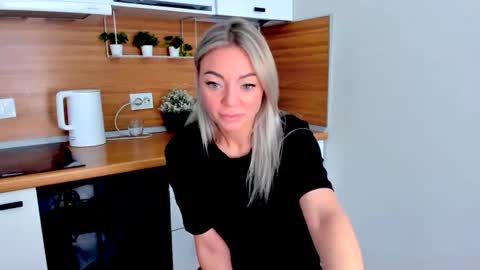 Adriana online show from 14, 6, 2026