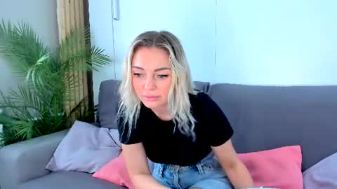 Adriana online show from 24, 7, 2026