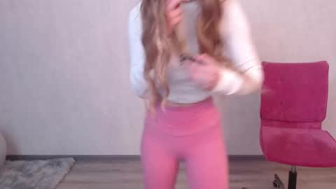 Adriana online show from 3, 11, 2025