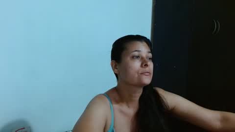Snapshot of adriana_milf chatting on 15, 12, 2024 Adriana milf online show from 15, 12, 2024