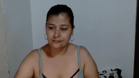 Snapshot of adriana_milf chatting on 30, 9, 2025 Adriana milf online show from 30, 9, 2025