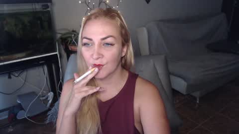 Snapshot of adrianapdes chatting on 29, 1, 2025 Adriana Paredes online show from 29, 1, 2025