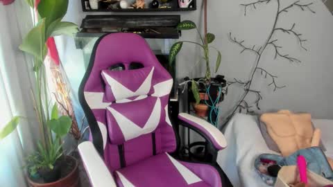 Snapshot of adrianapdes chatting on 23, 9, 2025 Adriana Paredes online show from 23, 9, 2025