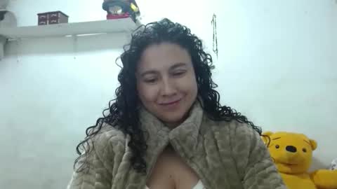 Adriana Tellez online show from 1, 10, 2025