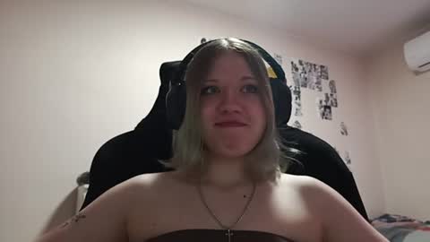 Snapshot of adriannamalango chatting on 23, 6, 2026 Sofa online show from 23, 6, 2026