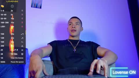 adriel_escalante online show from 7, 6, 2026