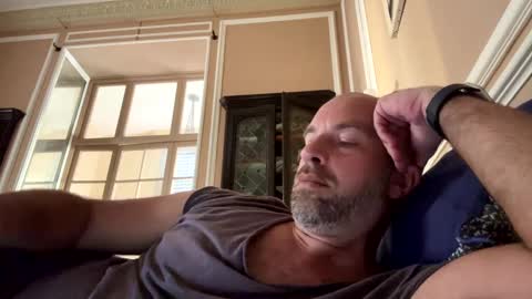 adrienfromparis online show from 3, 12, 2024