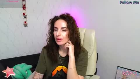 Adriana online show from 30, 1, 2025