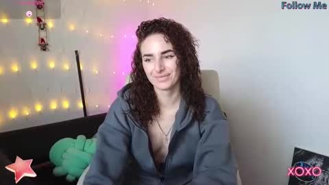 Adriana online show from 7, 2, 2025