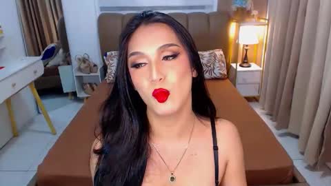 Snapshot of adychavez chatting on 18, 2, 2025 Ur Dream girl online show from 18, 2, 2025
