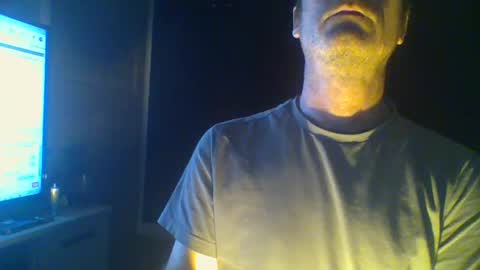 Snapshot of adz170578 chatting on 3, 1, 2025 adz170578 online show from 3, 1, 2025