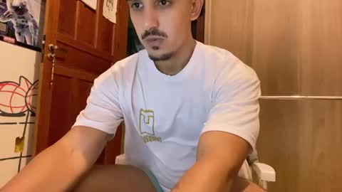 Snapshot of aelucius chatting on 5, 2, 2026 Luci online show from 5, 2, 2026