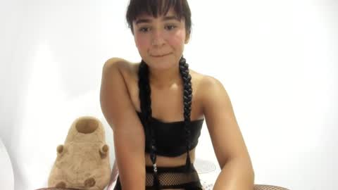 Pau  online show from 25, 7, 2026