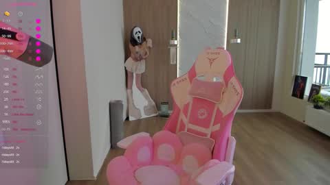 Naomi My instagram account - teasing naomi online show from 9, 10, 2025