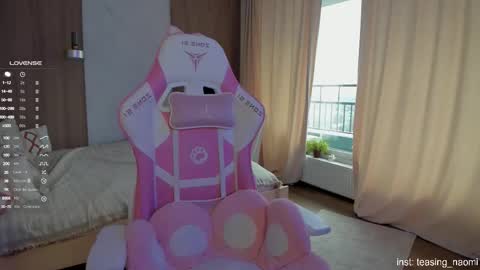 Naomi My instagram account - teasing naomi online show from 30, 10, 2025