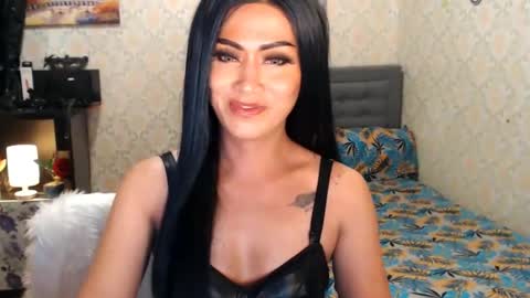 Snapshot of affairtoyourgoddesskhendra chatting on 18, 2, 2025 Dominant Goddess Contessa online show from 18, 2, 2025
