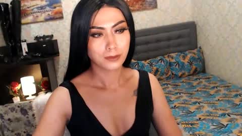 Snapshot of affairtoyourgoddesskhendra chatting on 20, 2, 2025 Dominant Goddess Contessa online show from 20, 2, 2025