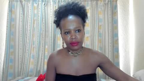 Snapshot of aficangagqueen chatting on 29, 9, 2025 AfricanSquirtQueen online show from 29, 9, 2025