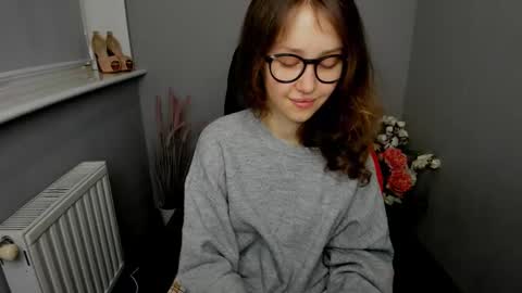 Afina online show from 1, 2, 2025