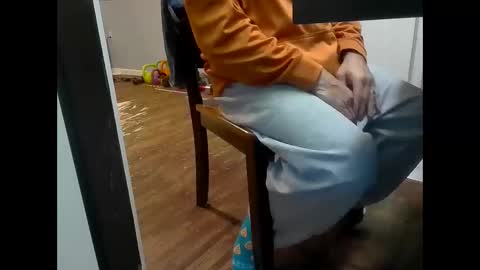 Snapshot of afr10221966 chatting on 3, 10, 2025 afr10221966 online show from 3, 10, 2025