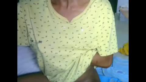 Snapshot of africadeluxe chatting on 18, 1, 2025 Africa online show from 18, 1, 2025