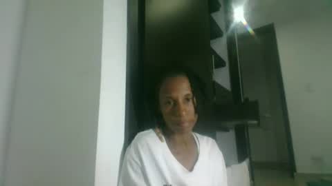 Snapshot of africadeluxe chatting on 23, 2, 2025 Africa online show from 23, 2, 2025